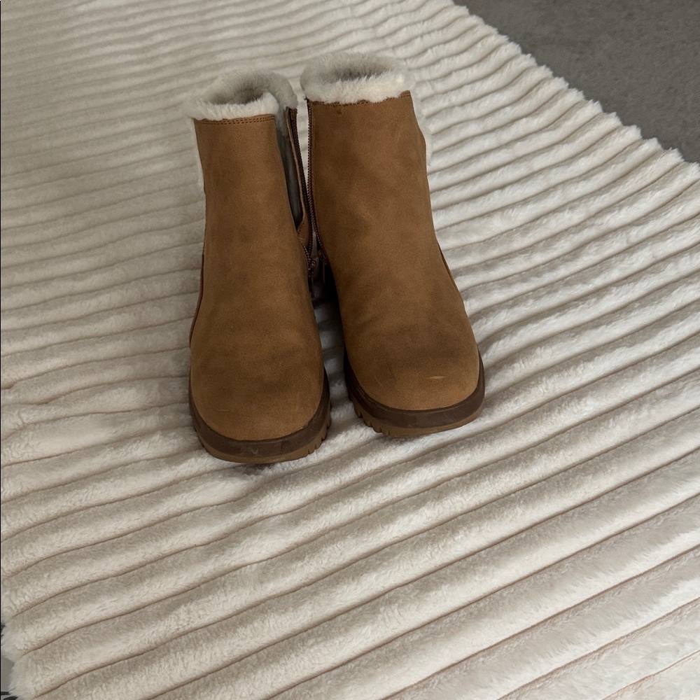 BareTraps Brown Winter Boots